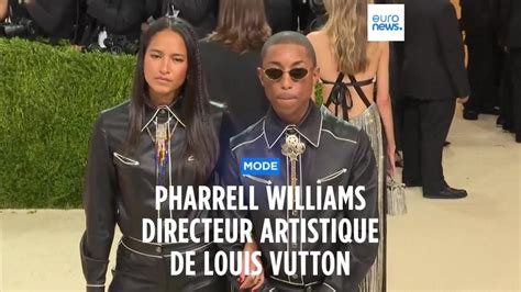 directeur artistique louis vuitton salaire|Salaires d'un Directeur Artistique chez Louis Vuitton, Paris.